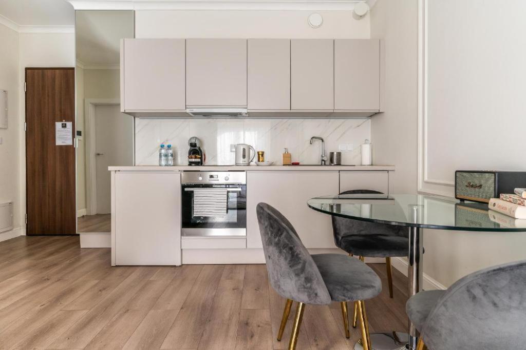 Mennica Residence By Golden Apartments Warszawa Exteriör bild