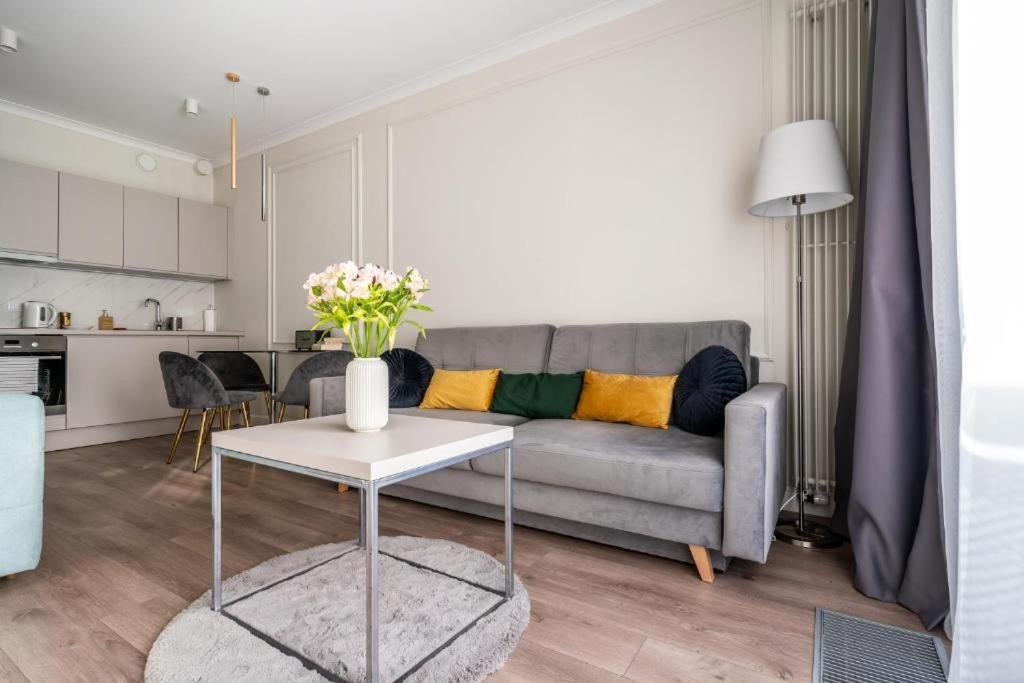 Mennica Residence By Golden Apartments Warszawa Exteriör bild